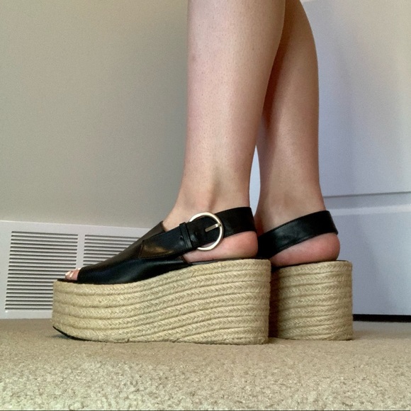 Zara Platform Sandals - Picture 1 of 8